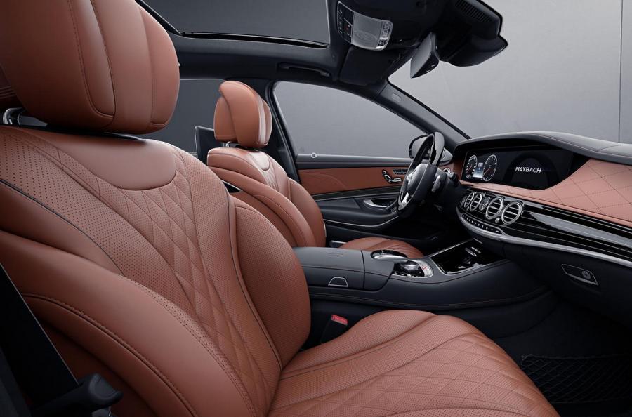 Интерьер Mercedes-Maybach S560 4Matic Grand Edition (X222) 2020 года  (фото 9 из 9)